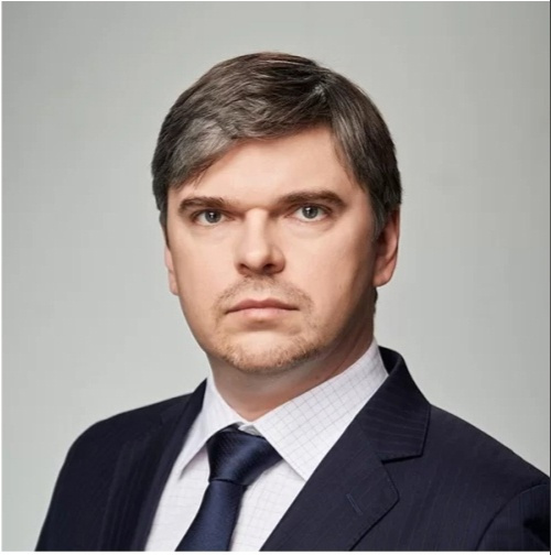Гендиректора федеральной компании Александра Советникова задержали в Москве и привезли в Ярославль Гендиректора федеральной компании Александра Советникова задержали в Москве и привезли в Ярославль