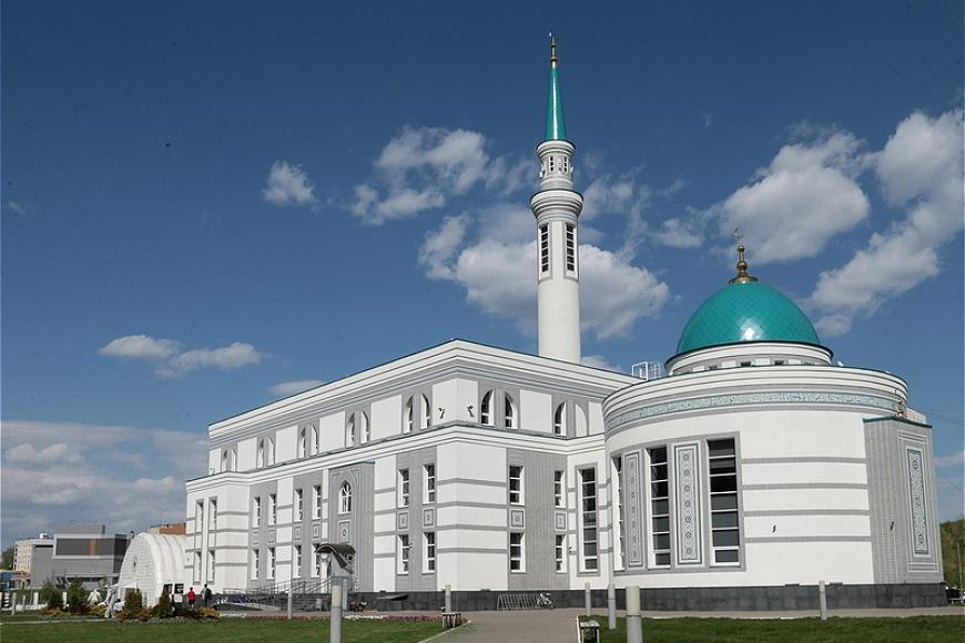 В Стамбуле после реставрации наконец открыли Голубую мечеть