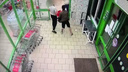 Держали в страхе Заволгу: в Ярославле двое подростков устраивали разбойные нападения. Видео