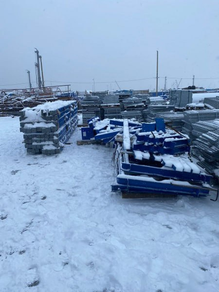 Похитители металла в порту Усть-Луга «заработали» 2 млн рублей с помощью манипулятора и грузовика