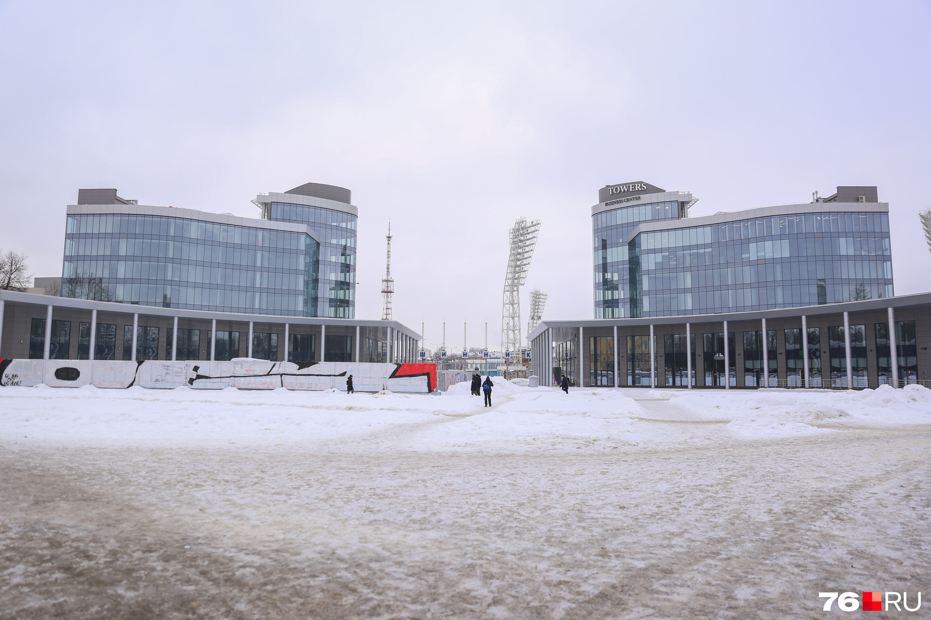 площадь труда 1 ярославль. площадь труда ярославль тауэр. бц towers ярославль. площадь труда ярославль 2021. сквер площадь труда ярославль благоустройство.