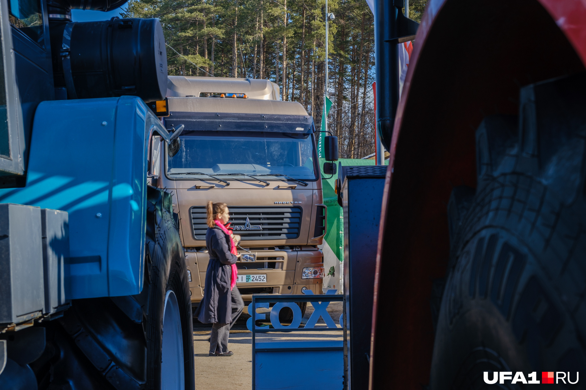 В рядах автотехники можно было заплутать