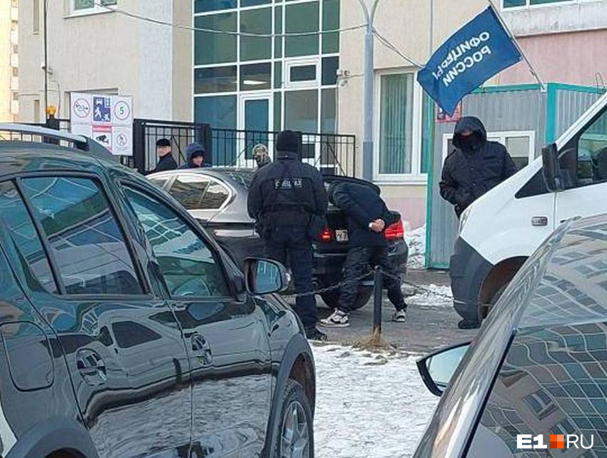 В центре Екатеринбурга спецназ провел секретную операцию