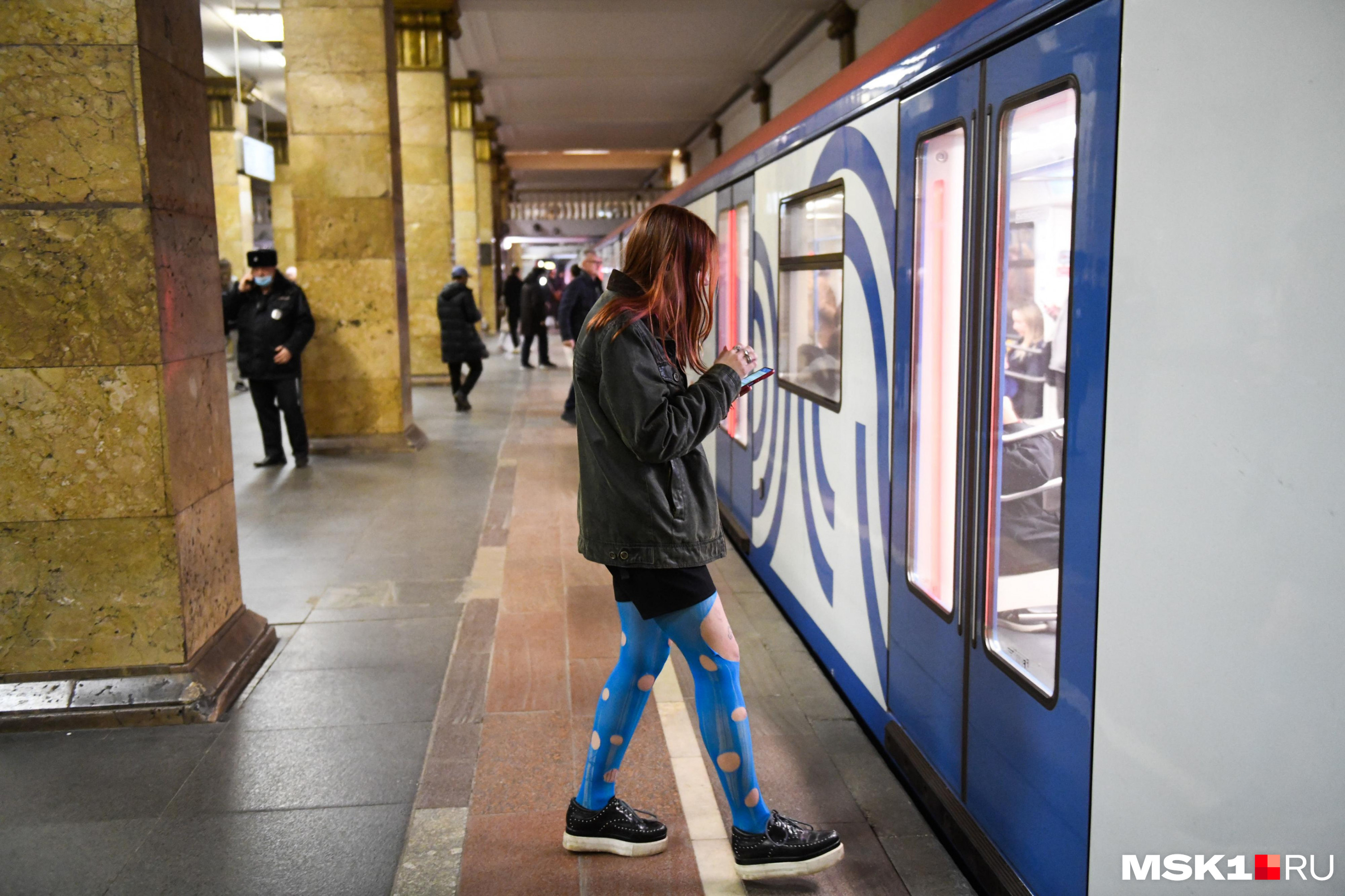 Фото поезда метро москва 2019