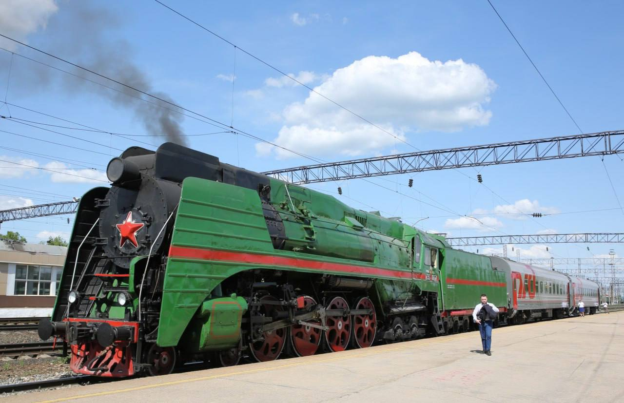 Ретропоезд на паровой тяге отправился в первый рейс из Нижнего Новгорода в Арзамас