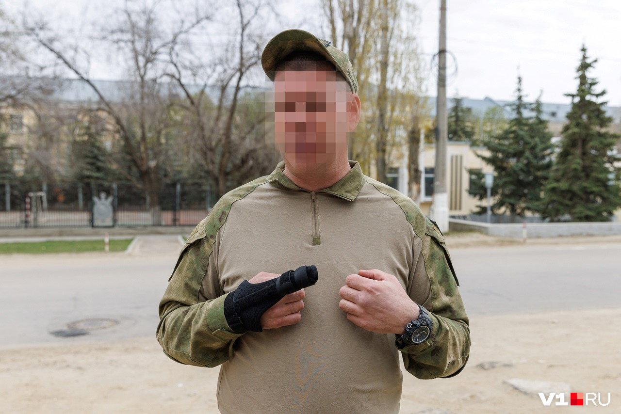 Кто-то сломал палец, а кто-то потерял глаз от осколка Кто-то сломал палец, а кто-то потерял глаз от осколка
