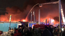 Площадь пожара на рынке «Темерник» выросла до 4000 квадратных метров