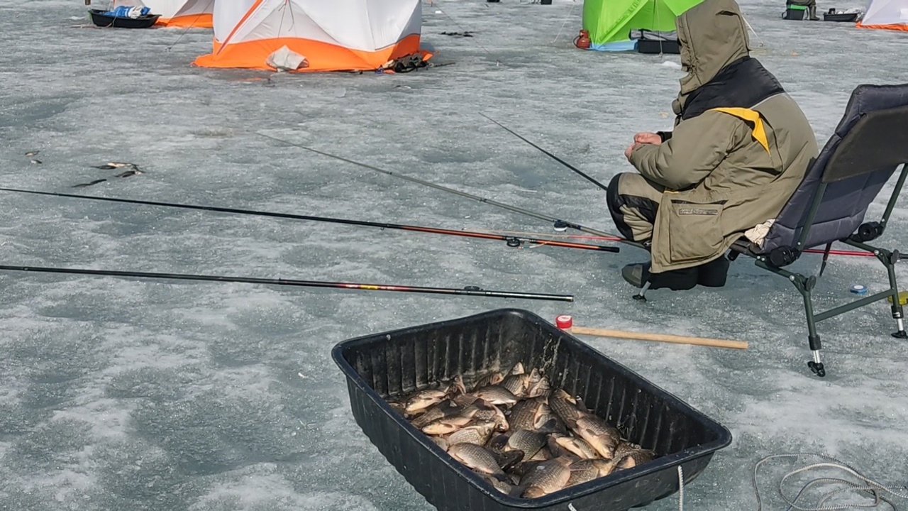 Семейная пара из Свердловской области утонула на озере, пытаясь спасти рыбаков