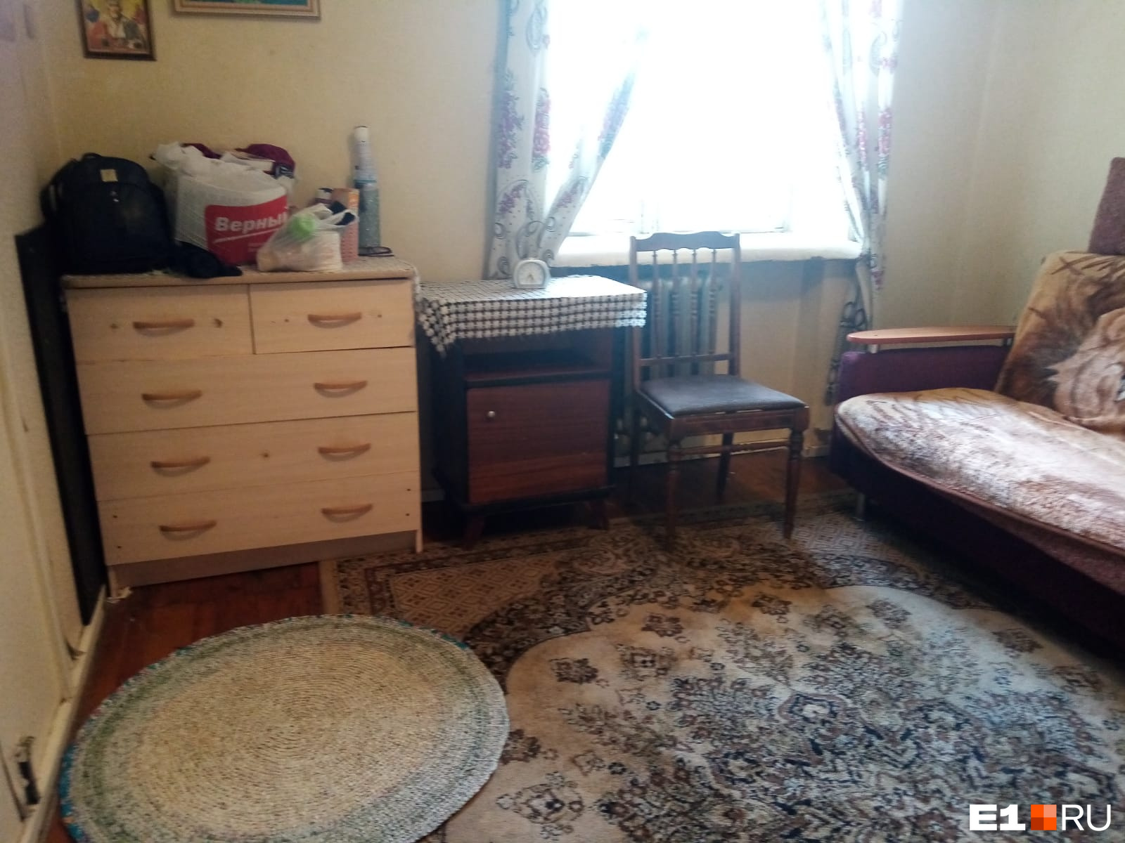 В Екатеринбурге хозяйке маленькой комнаты в общежитии прислали сумасшедшую платежку