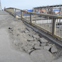 Тюменскому подрядчику придется снова ремонтировать Некрасовский мост. Посмотрите, как выглядят тротуары