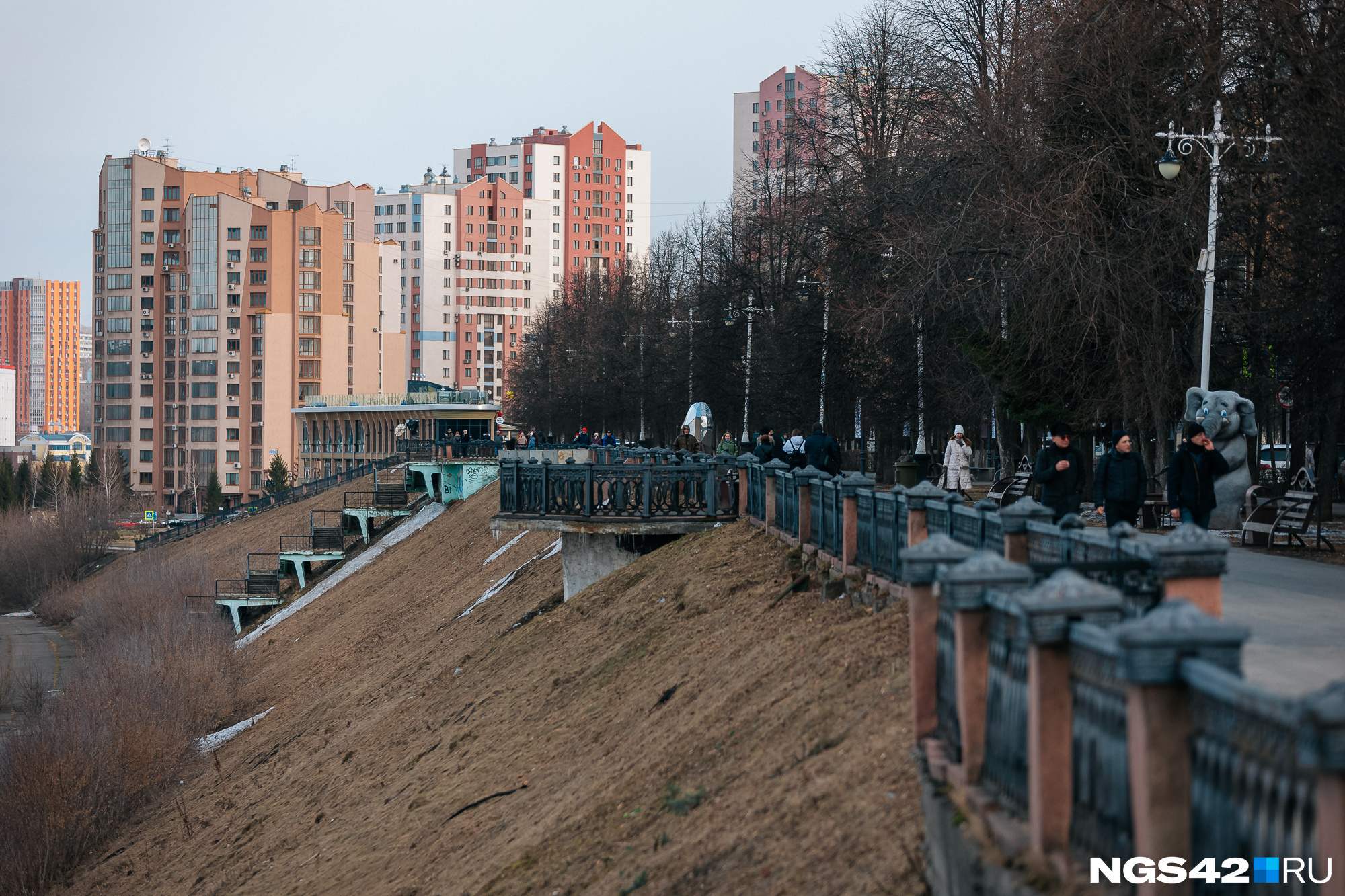 «Растет новый ультрасовременный город»: блогер-миллионник восхитился изменениями в Кемерове