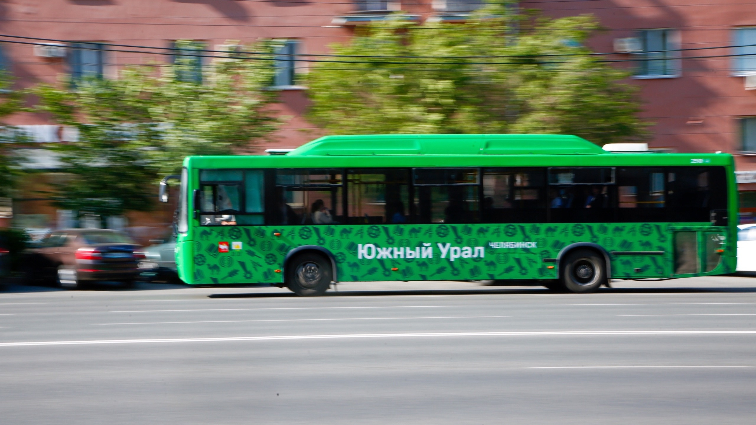 Слабо пойти в депо? Нехватка водителей общественного транспорта в Челябинске достигла пугающих масштабов
