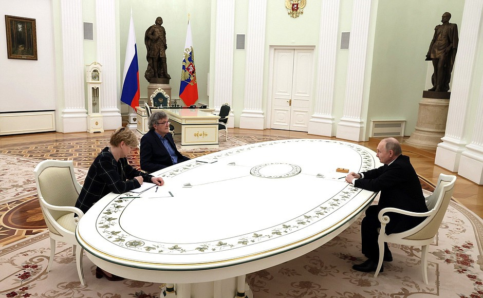 Путин — Кустурице: рано говорить о завершении карьеры