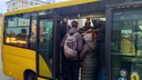 Предельная заполняемость: в автобусах Ярославля массово вводят ограничение на стоящих пассажиров