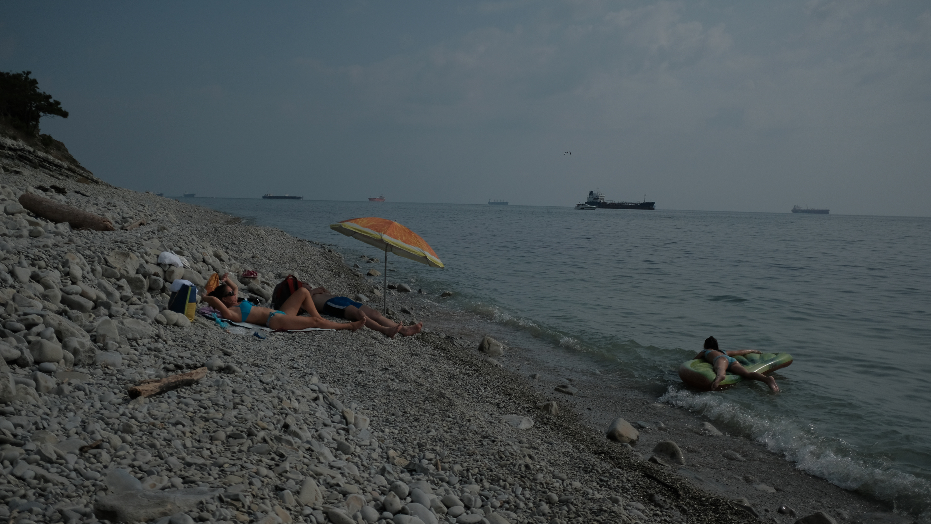В Черном море в районе Туапсе пройдут военные учения со стрельбой