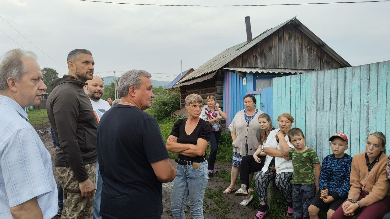 Забытая всеми Ильинка. Как губернатор Забайкалья съездил к жителям затопленного села