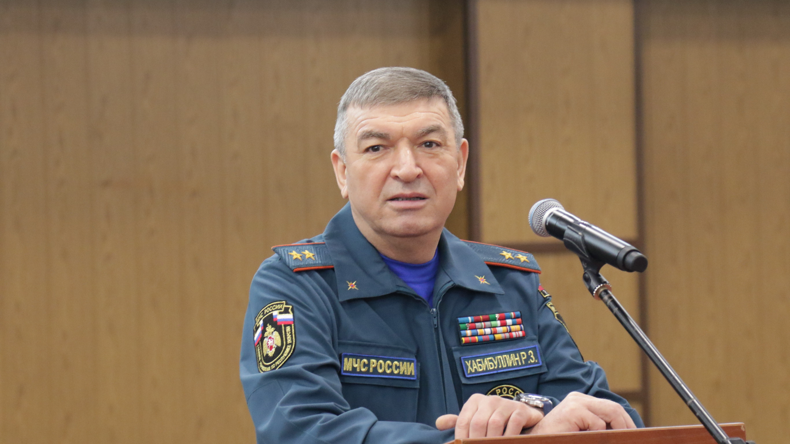 «Я объявляю о своем увольнении»: глава МЧС Татарстана всё же покинул свой пост