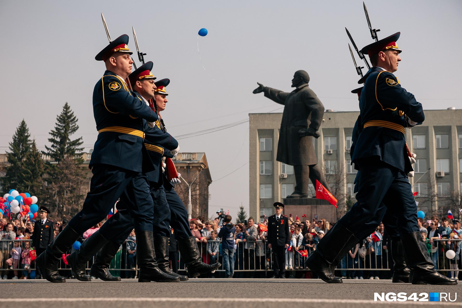 Когда парад и где лучше смотреть салют: все о Дне Победы в Кемерове в 7 коротких карточках