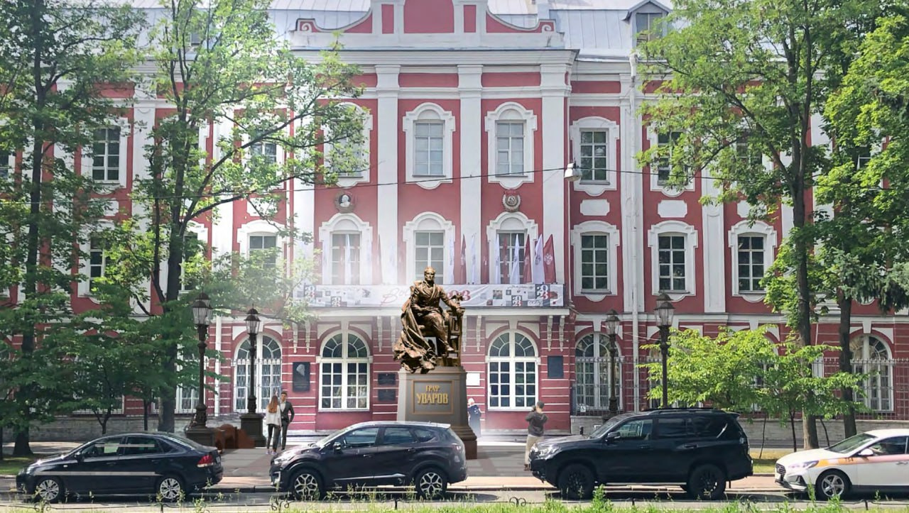 Градсовет одобрил эскиз памятника графу Уварову, несмотря на критику