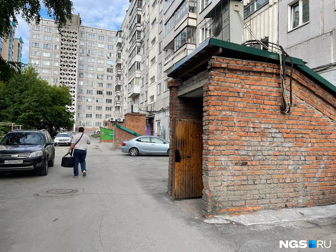 Так выглядел вход в центр ЧВК «Вагнер» <nobr class="_">24 июня</nobr> Так выглядел вход в центр ЧВК «Вагнер» <nobr class="_">24 июня</nobr>