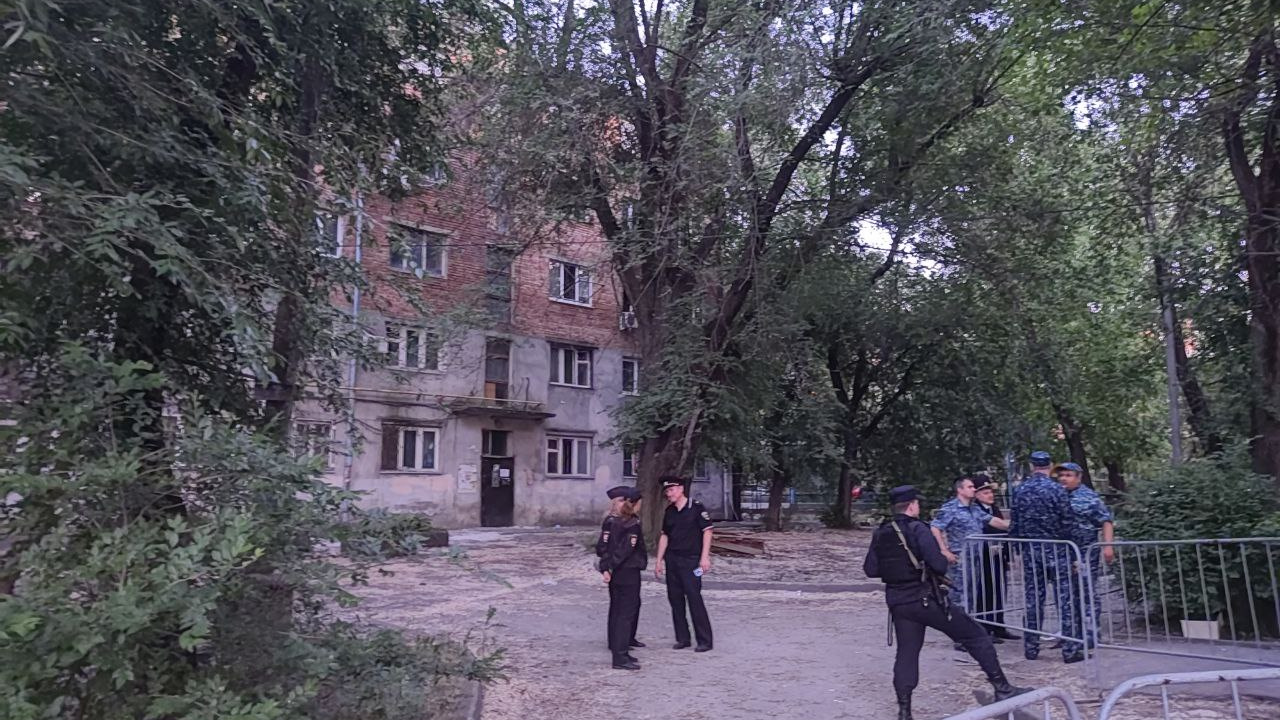 Как прошел штурм дома на Нариманова: онлайн-репортаж