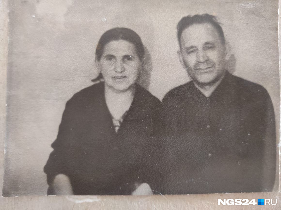 Прабабушка и прадедушка Кадрии Катциной — Эммагульсум и Махмуд Хазеевы. Они поженились после войны, в 1947 году
