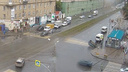 Автомобиль Daewoo столкнулся с KIA и перевернулся на «зебре» в Челябинске
