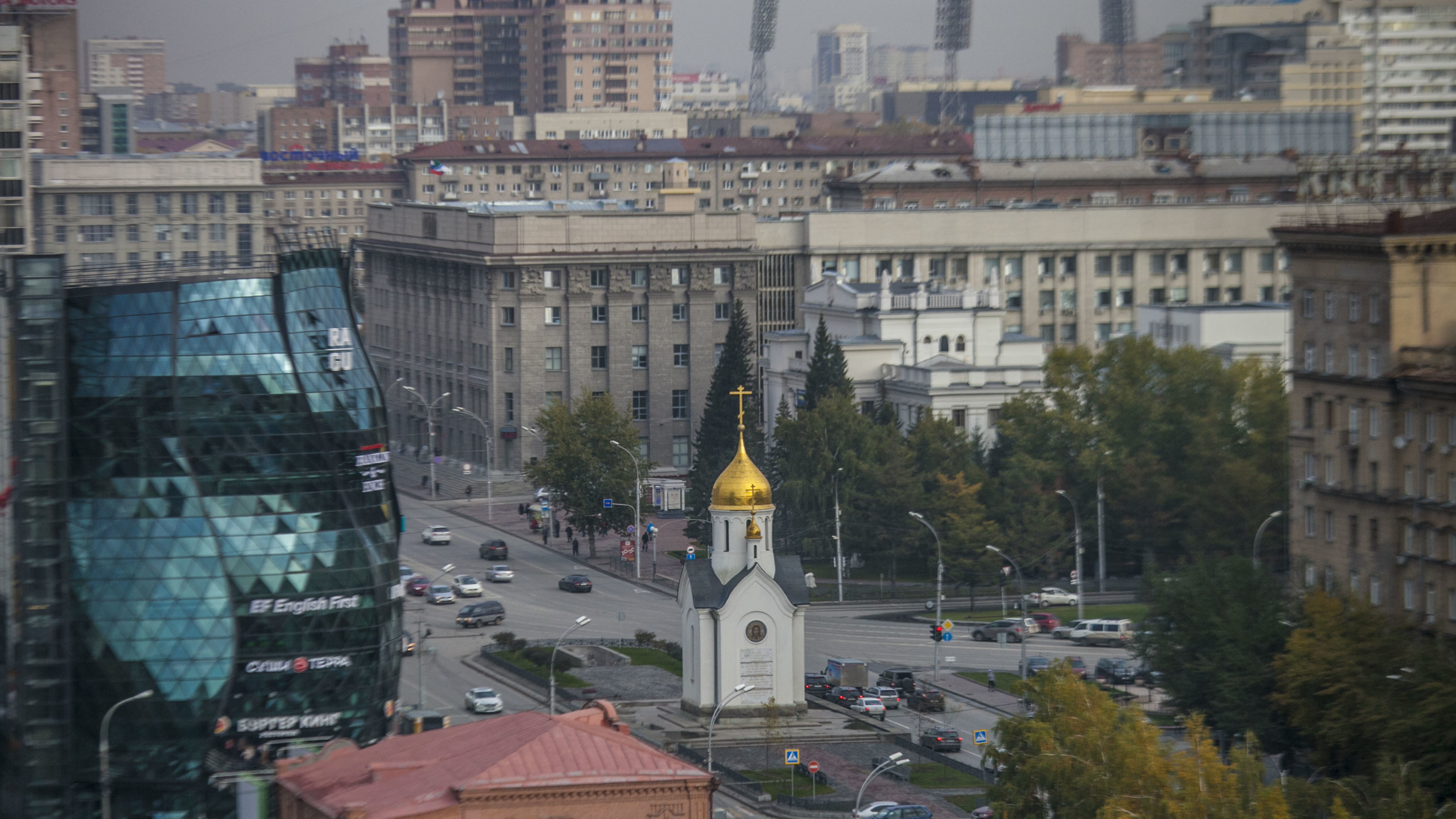 В центре Новосибирска ограничат движение из-за Крестного хода — смотрим карту