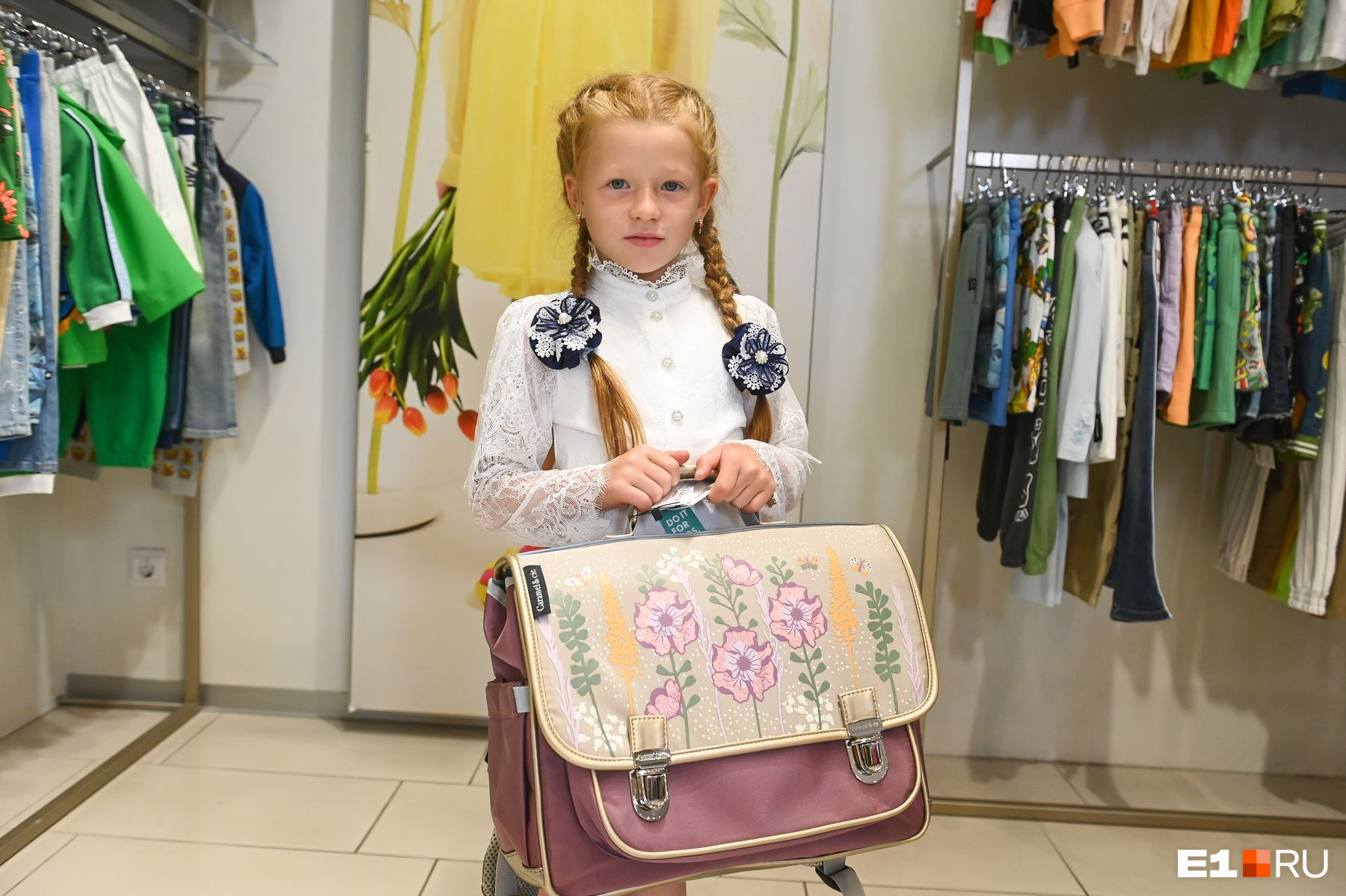Как выбрать рюкзак для школьника, чтобы не испортить спину ребенку? Шесть важных правил