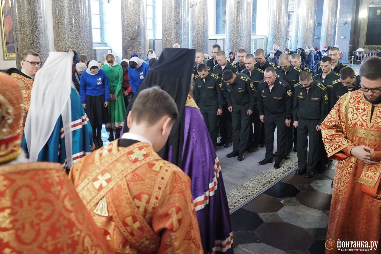 Мощи Святого Георгия привезли в Казанский собор в Петербурге на молебен о  победе - 27 октября 2023 - ФОНТАНКА.ру