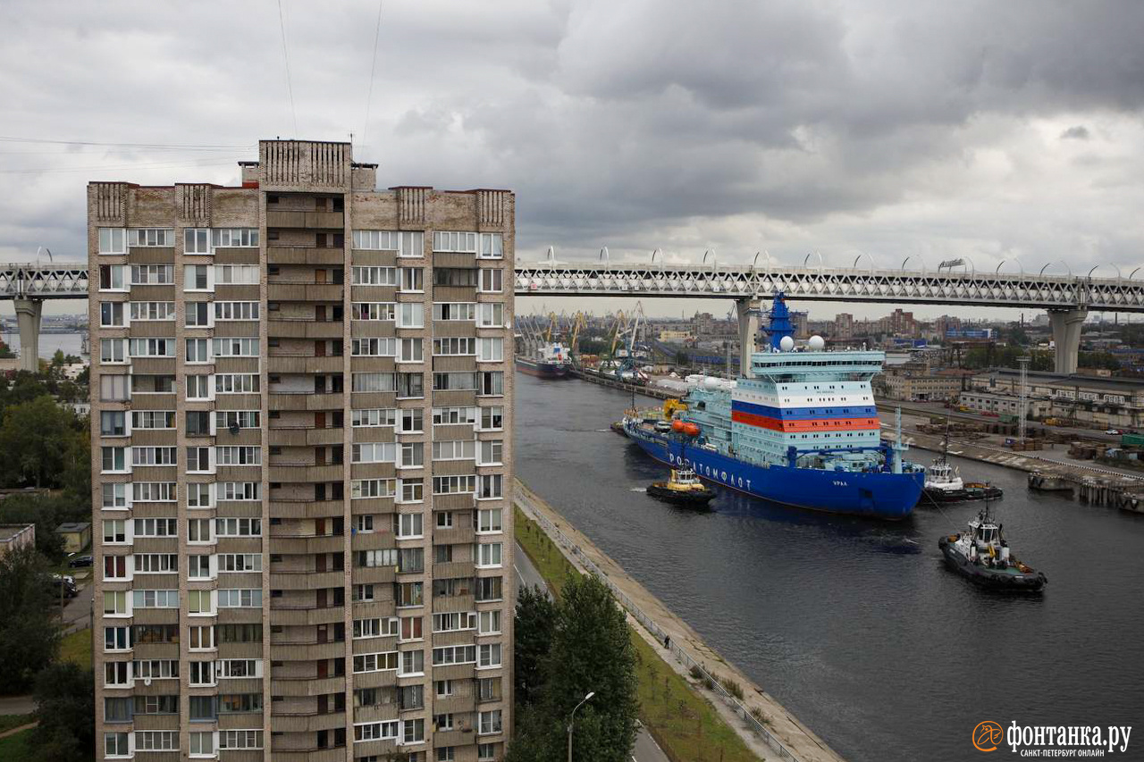 Атомоход «Урал» прибыл в Петербург. Его уже ждут в Кронштадте для планового ремонта
