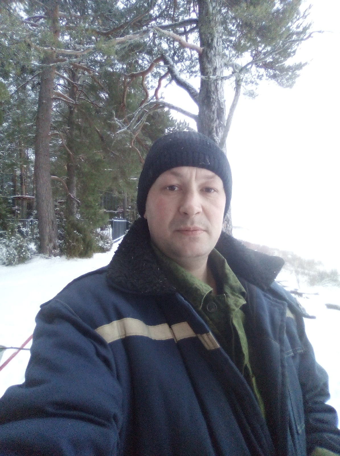Олег был опытным военным и считал своим патриотическим долгом служить в горячих точках Олег был опытным военным и считал своим патриотическим долгом служить в горячих точках