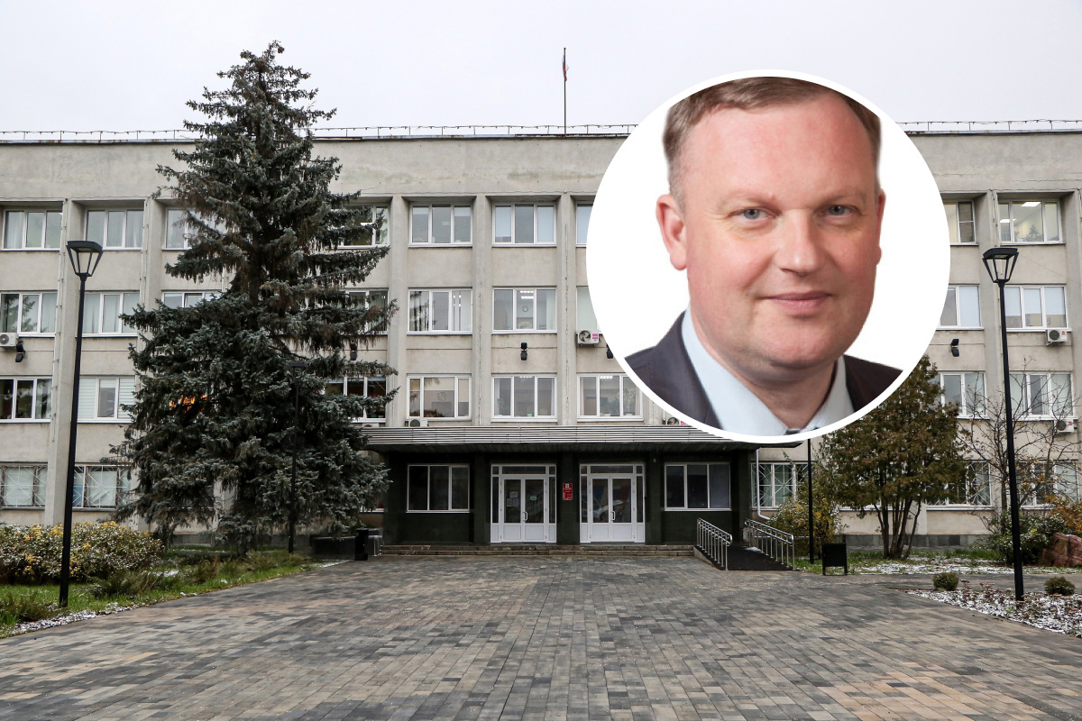 Мэр Нижнего уволил главу Советского района Сергея Колотова