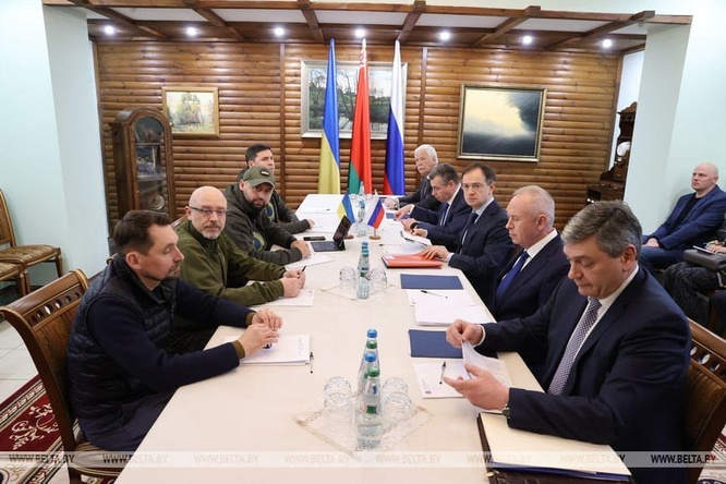 Москва и Киев согласились обсудить перемирие при посредниках: новости спецоперации за 18 мая
