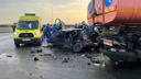 5 человек погибли и 2 пострадали: на въезде в Уфу легковая столкнулась с поливальным КАМАЗом