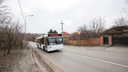 Трое за день: водители автобусов, ездящих на Суворовский, стали увольняться