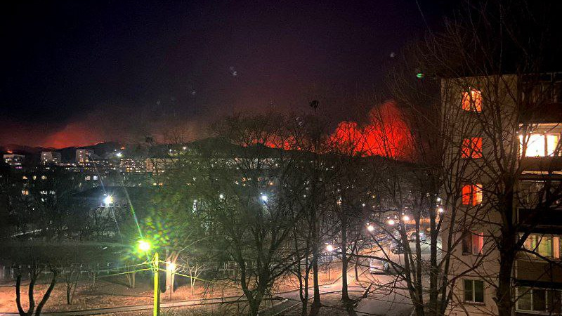 Пожары снова захватили Приморье. Как спасали дома и людей — онлайн