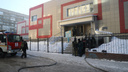 Часть школы помыли на деньги мэрии, часть убирали родители: новосибирская гимназия № 10 откроется после пожара