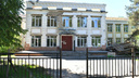 В Ярославле ученики заволжской школы еще год будут тесниться в другом здании из-за ремонта