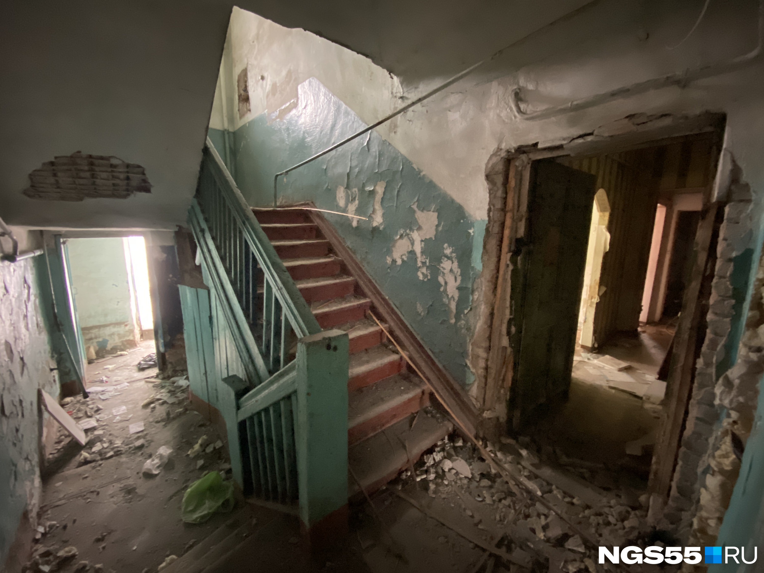 Пятилетки 99 березники. Березниковская 91 березники. Домминжкх. Г барнаул антона петрова 254. Пятилетки 99 березники.