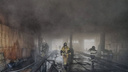В Кургане пожарные потушили крупный пожар в гаражном боксе