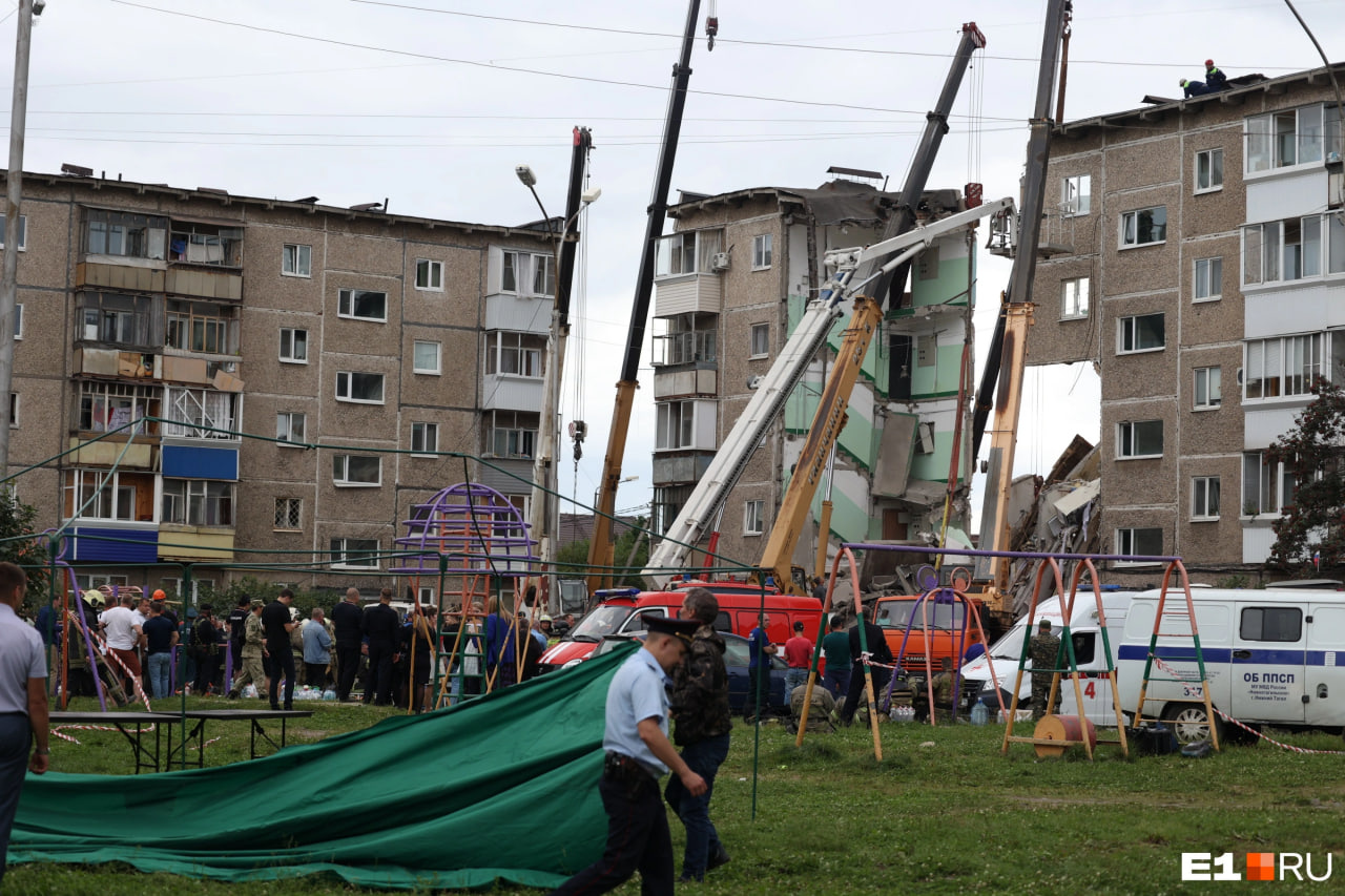 Что будет с домом, разрушенным при взрыве в Нижнем Тагиле? Собрали всё, что известно к этому часу