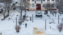 «Боимся, что нас отключат от воды»: в центре Архангельска произошел потоп