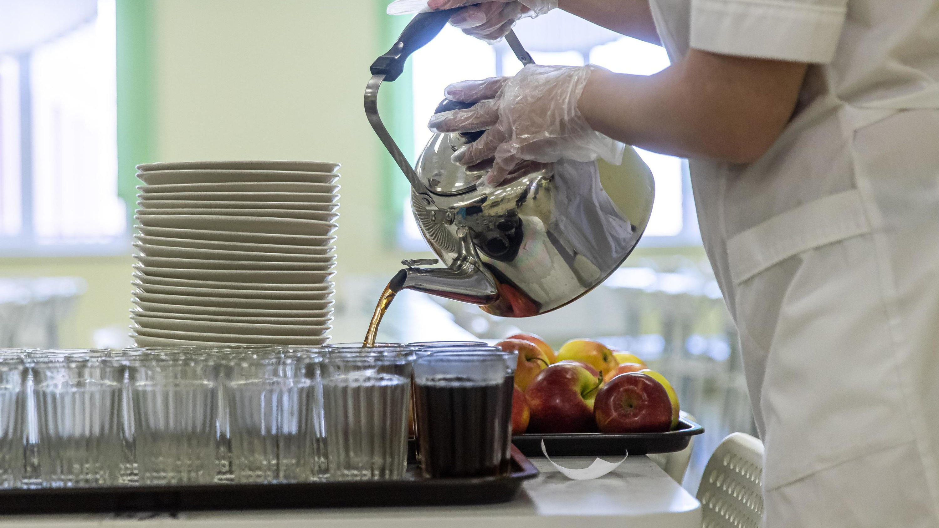 В школах Архангельской области изменят стандарт питания: чем будут кормить детей