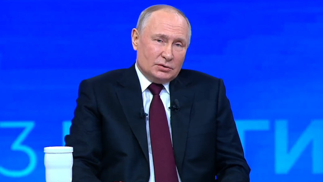 «Это Песков виноват»: самые яркие фразы Владимира Путина на итогах года