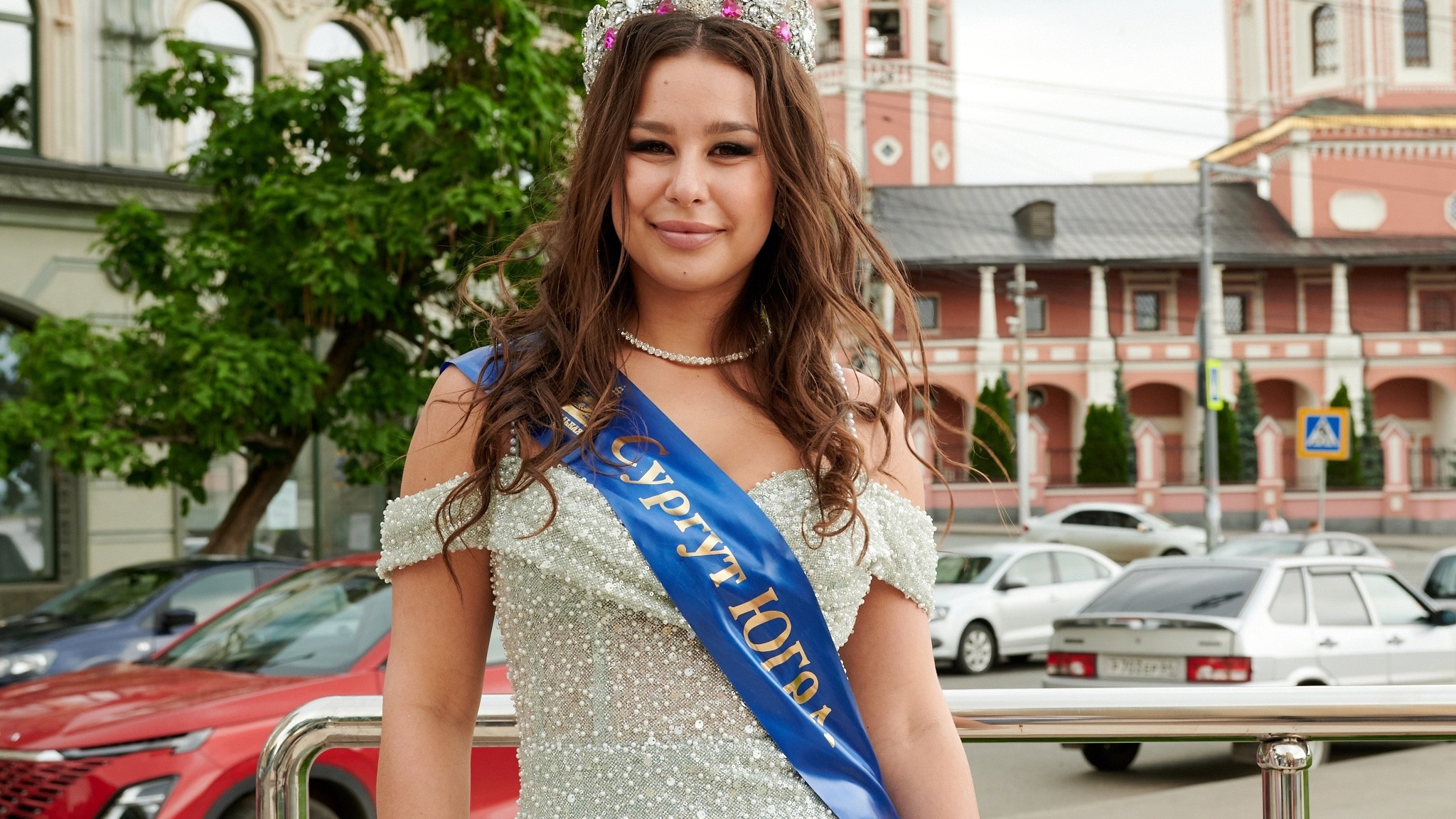 Красавица из Сургута завоевала корону в международном конкурсе красоты. Любуемся ее фотографиями
