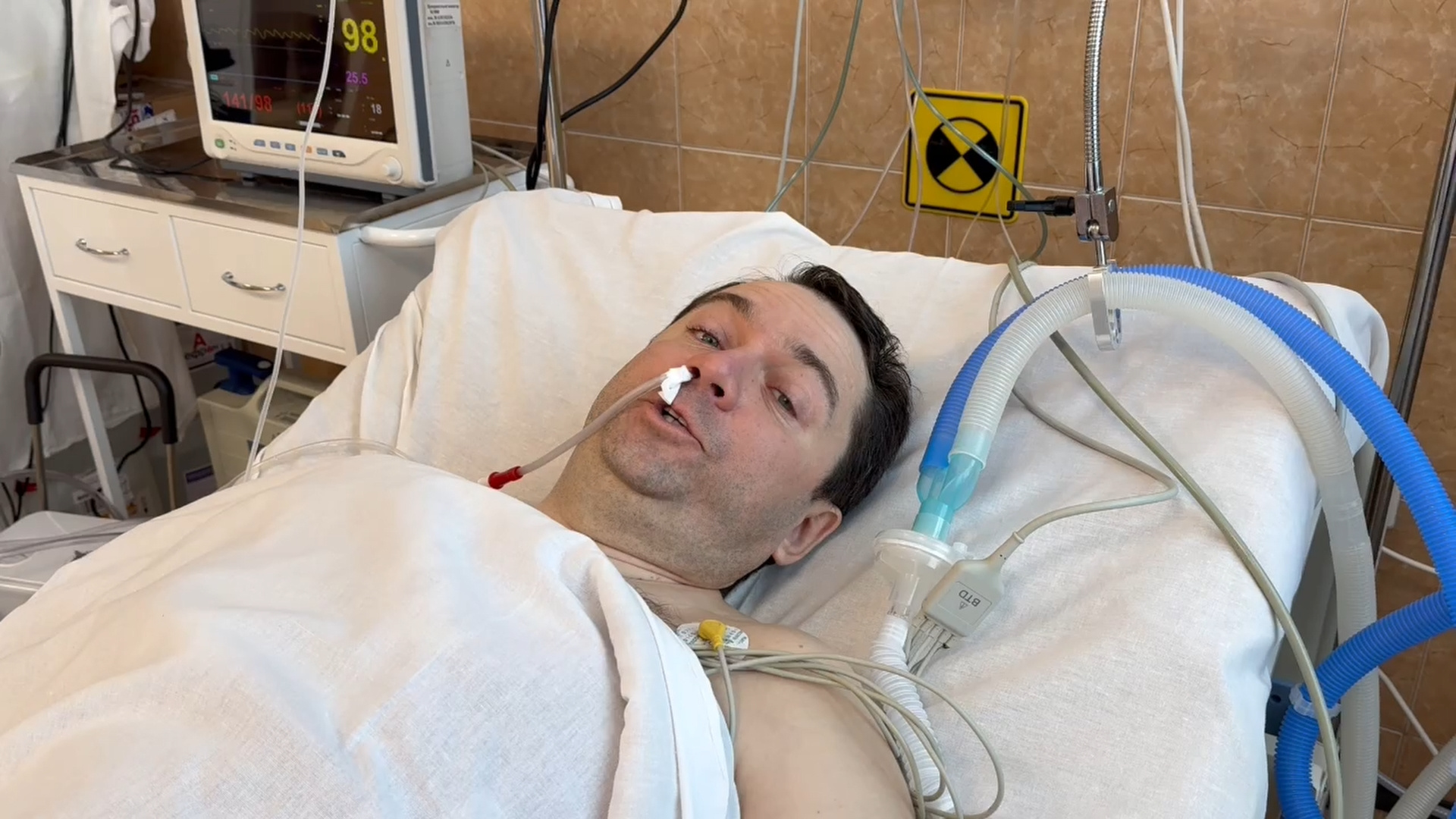 Мурманский губернатор Андрей Чибис записал видео из больницы