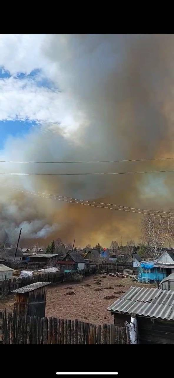 Восемь садоводств сгорело за день в Иркутской области: число погибших выросло до двух