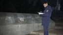 Дончанин вооружился кувалдой и разнес памятник героям войны