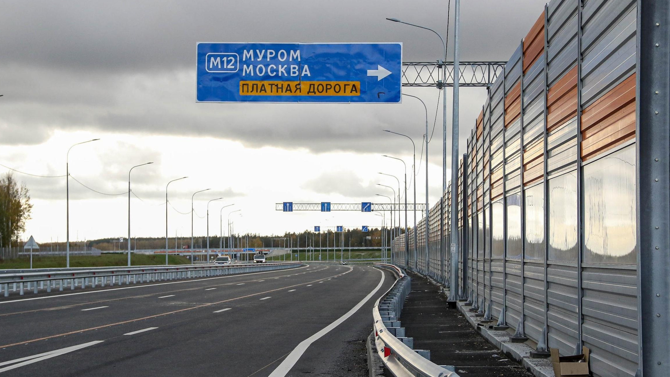 Заторы в сторону Казани: на трассе М-12, которую строят в Башкирии, возникли пробки на заправках